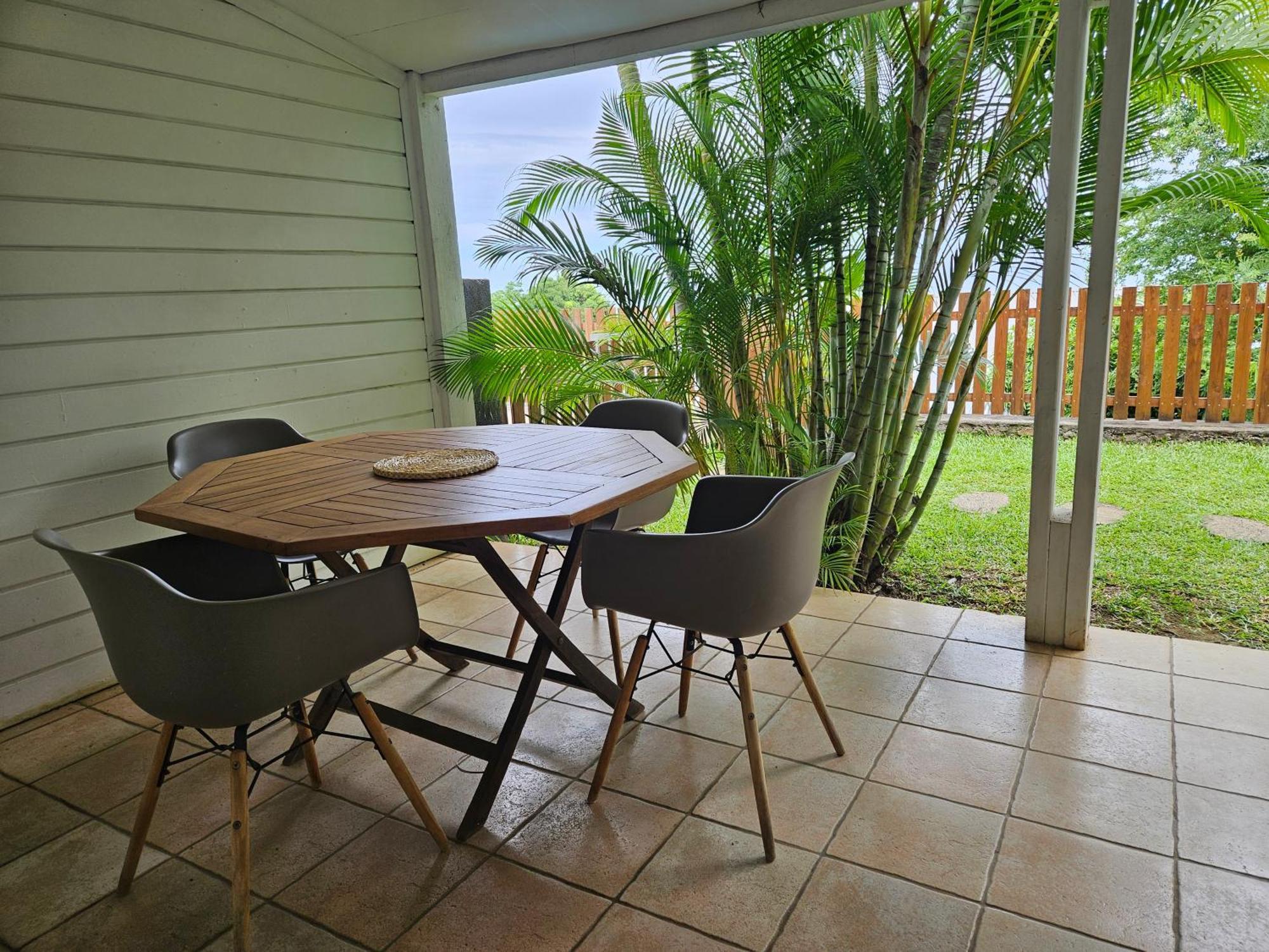 L'Ile En Ylang Apartment Saint-Leu Bagian luar foto