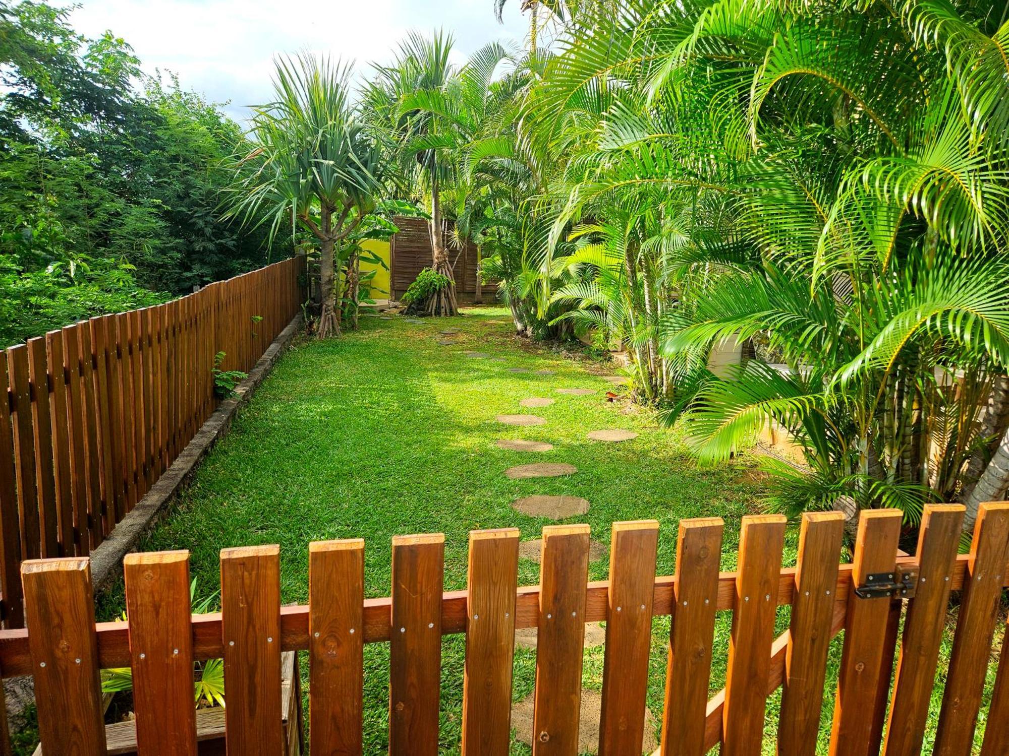 L'Ile En Ylang Apartment Saint-Leu Bagian luar foto
